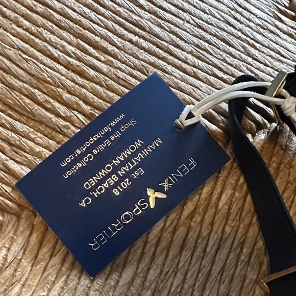 Fenix sportier Green Perforated Italian leather Visor Hat with gold hardware - Picture 5 of 11